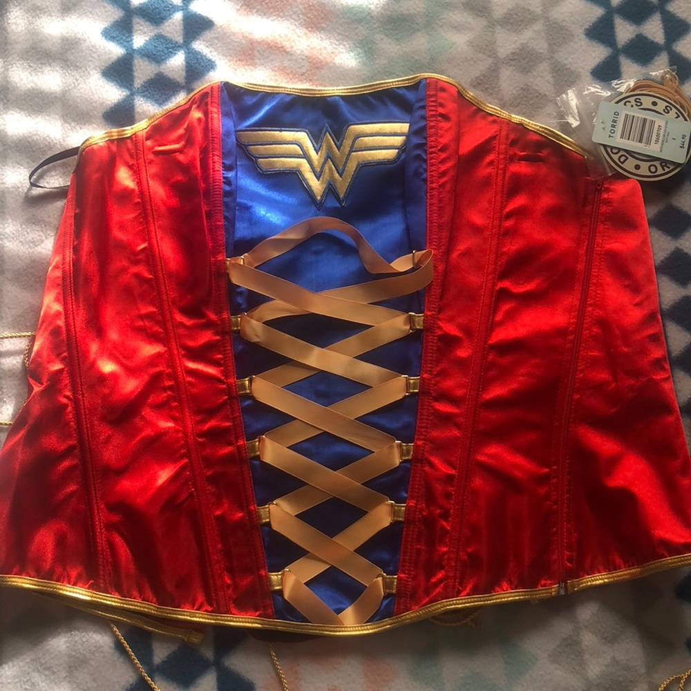 Wonder Woman corset 🤗💕